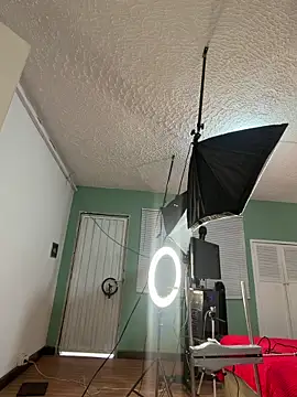 valerie lya online show from 02.20.26