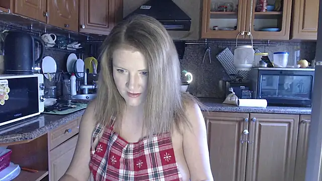 LizaCakes online show from 03.18.25