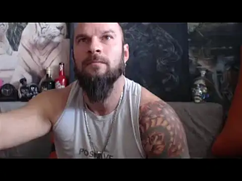 Snapshot of viking_30 chatting on 01.15.25 viking 30 online show from 01.15.25