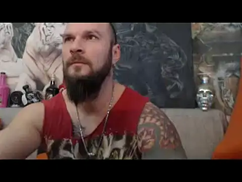 Snapshot of viking_30 chatting on 02.08.25 viking 30 online show from 02.08.25