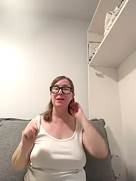 SweetandNaughty1 online show from 10.27.25