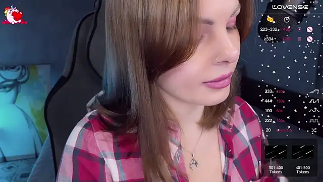 Snapshot of Your_Sweet_Lilu chatting on 10.14.25 Your Sweet Lilu online show from 10.14.25