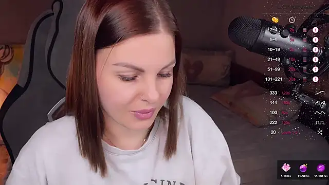 Your Sweet Lilu online show from 12.18.25