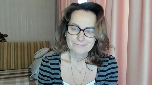 lauraoven online show from 02.20.25