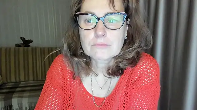 lauraoven online show from 03.03.25