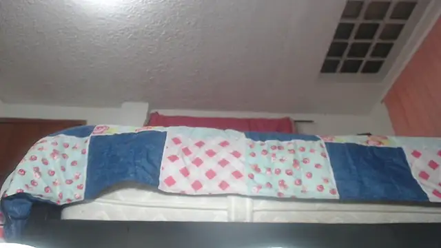 Snapshot of prettyangelsquirt chatting on 12.30.24 prettyangelsquirt online show from 12.30.24