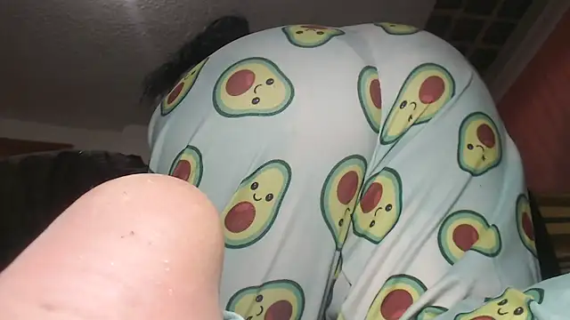 Snapshot of prettyangelsquirt chatting on 01.03.25 prettyangelsquirt online show from 01.03.25