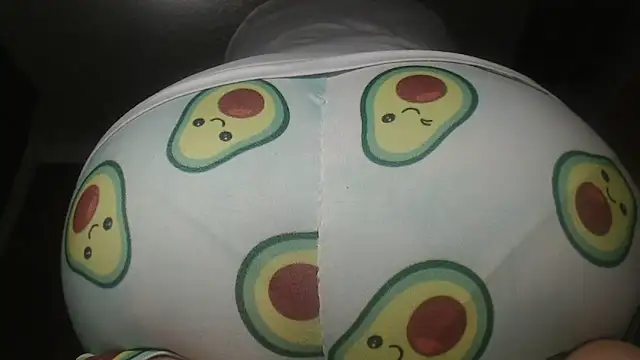 Snapshot of prettyangelsquirt chatting on 01.05.25 prettyangelsquirt online show from 01.05.25