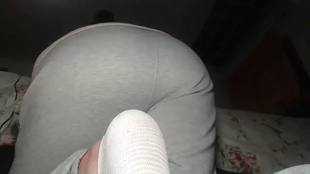 Snapshot of prettyangelsquirt chatting on 02.25.26 prettyangelsquirt online show from 02.25.26