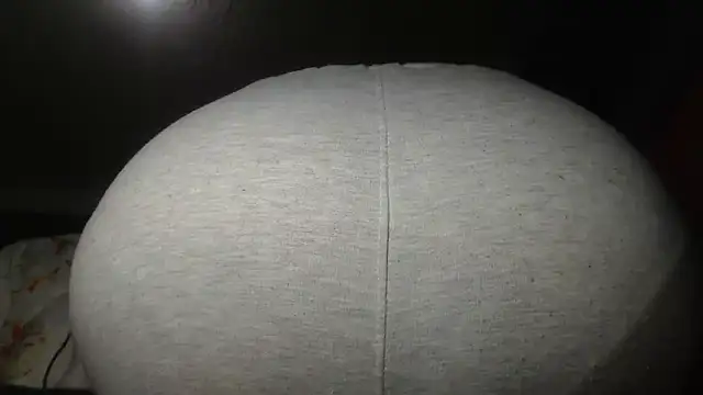 Snapshot of prettyangelsquirt chatting on 02.27.26 prettyangelsquirt online show from 02.27.26