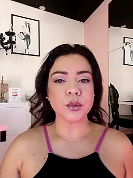 Snapshot of Sofiia_W26 chatting on 02.20.25 Sofiia W26 online show from 02.20.25