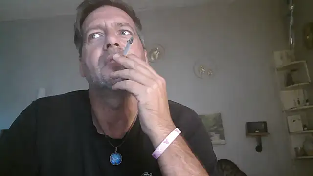 matrikes1 online show from 10.15.25