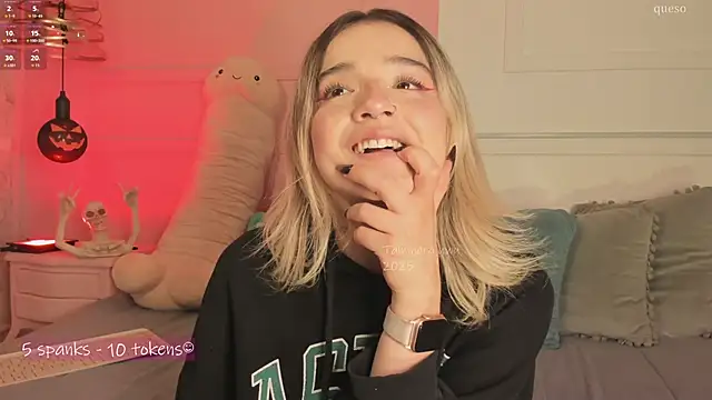  Tammara  online show from 10.20.25