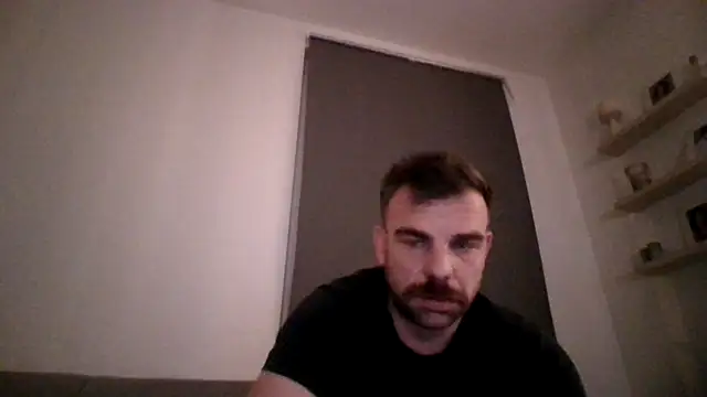 Snapshot of mrbigballs chatting on 11.02.25 mrbigballs online show from 11.02.25