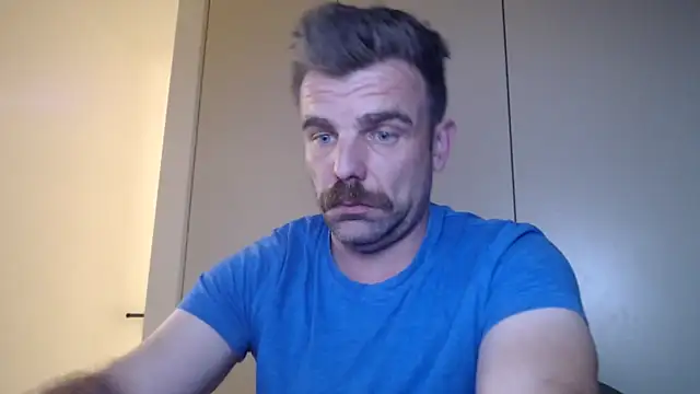 Snapshot of mrbigballs chatting on 06.16.26 mrbigballs online show from 06.16.26