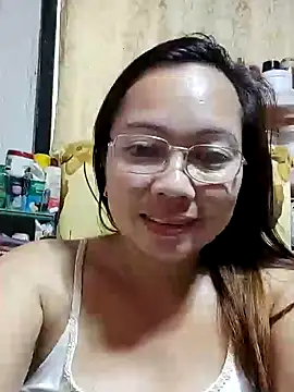 Snapshot of asianwet4u chatting on 02.06.25 asianwet4u online show from 02.06.25
