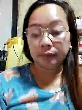Snapshot of asianwet4u chatting on 02.06.25 asianwet4u online show from 02.06.25