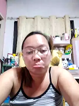 Snapshot of asianwet4u chatting on 02.07.25 asianwet4u online show from 02.07.25