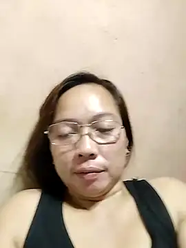 Snapshot of asianwet4u chatting on 02.16.25 asianwet4u online show from 02.16.25