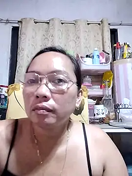 Snapshot of asianwet4u chatting on 02.20.25 asianwet4u online show from 02.20.25