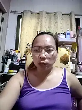 Snapshot of asianwet4u chatting on 02.22.25 asianwet4u online show from 02.22.25