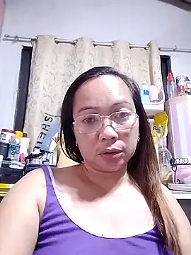 Snapshot of asianwet4u chatting on 02.22.25 asianwet4u online show from 02.22.25