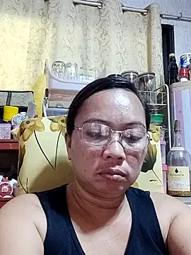 Snapshot of asianwet4u chatting on 03.23.25 asianwet4u online show from 03.23.25