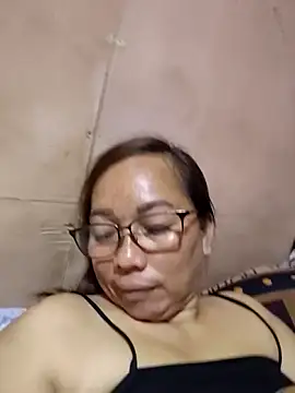 Snapshot of asianwet4u chatting on 06.17.26 asianwet4u online show from 06.17.26