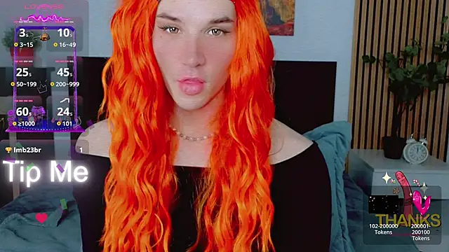 Snapshot of HelenSpellman chatting on 02.10.26 HelenSpellman online show from 02.10.26