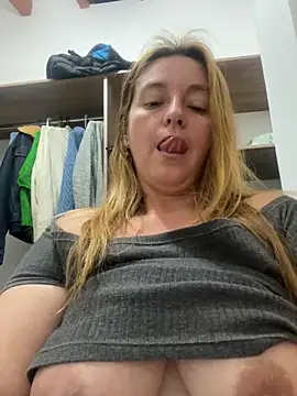 moniquerainx online show from 03.14.25