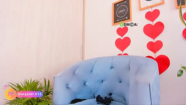 Snapshot of Honey__pot chatting on 12.24.24 Honey  pot online show from 12.24.24