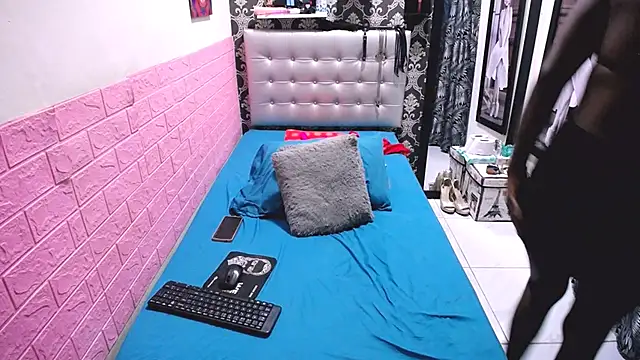 stNatashaBrunette online show from 01.10.25