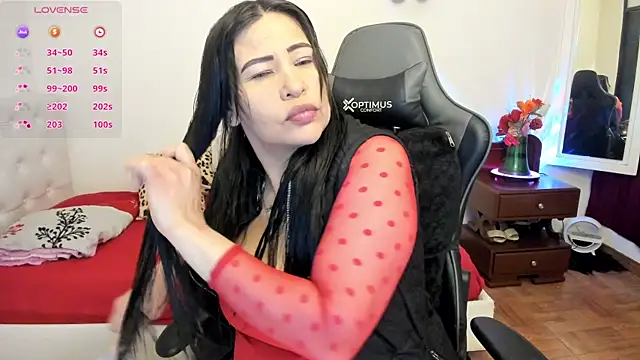 esmeralda milf online show from 11.09.25