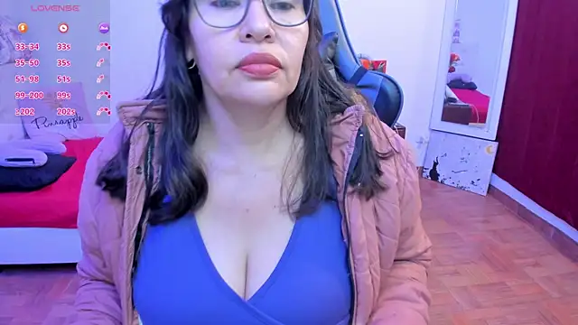 esmeralda milf online show from 05.08.26