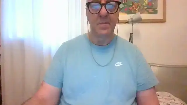 Snapshot of ANONIMO7735 chatting on 05.31.26 ANONIMO7735 online show from 05.31.26