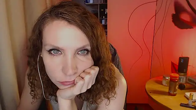 Snapshot of JohansonKatie chatting on 01.19.25 JohansonKatie online show from 01.19.25