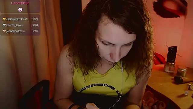 Snapshot of JohansonKatie chatting on 01.24.25 JohansonKatie online show from 01.24.25