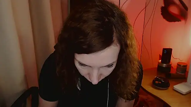 Snapshot of JohansonKatie chatting on 01.30.25 JohansonKatie online show from 01.30.25