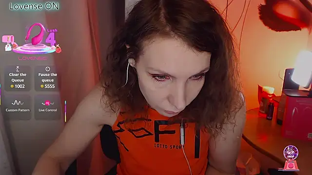 Snapshot of JohansonKatie chatting on 03.14.25 JohansonKatie online show from 03.14.25