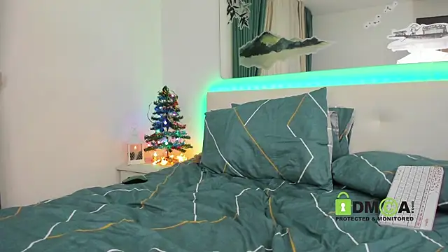 SonyaParadise online show from 01.08.25