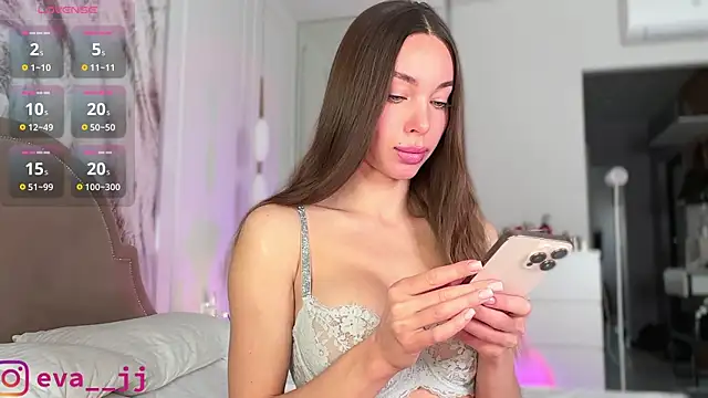 Eva JJ online show from 04.03.26