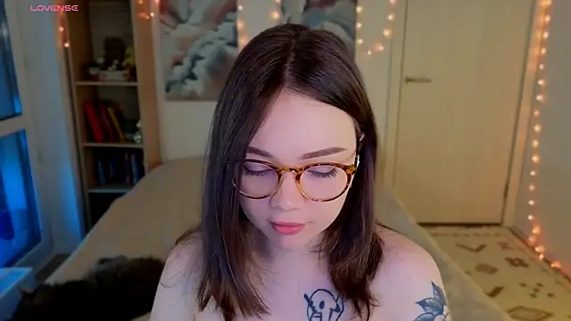 MilenaSaint online show from 04.11.26