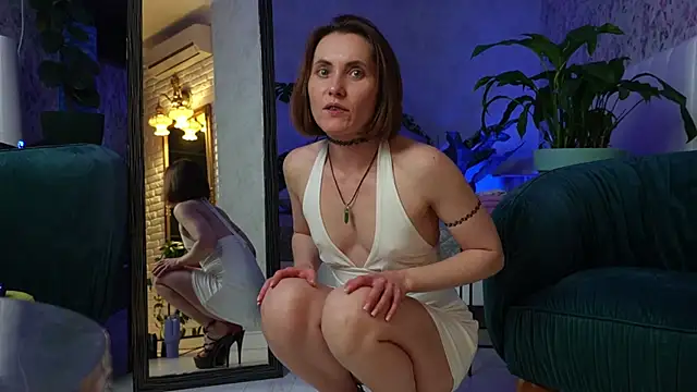 ClaraBendover online show from 03.19.26