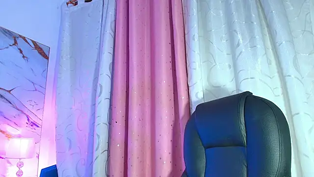 Snapshot of Susana_garciia1 chatting on 02.14.26 Susana garciia1 online show from 02.14.26