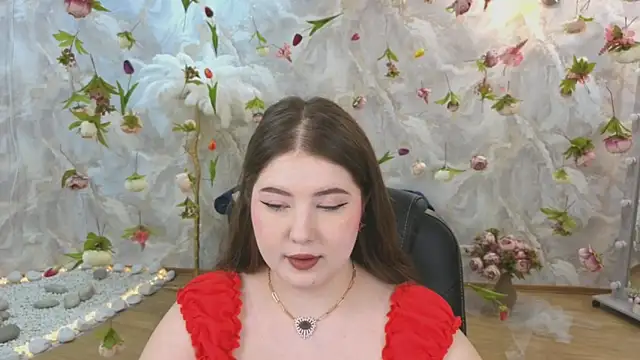 Snapshot of NicoleFoxery chatting on 06.24.26 NicoleFoxery online show from 06.24.26