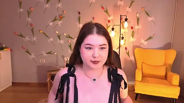 Snapshot of NicoleFoxery chatting on 06.25.26 NicoleFoxery online show from 06.25.26