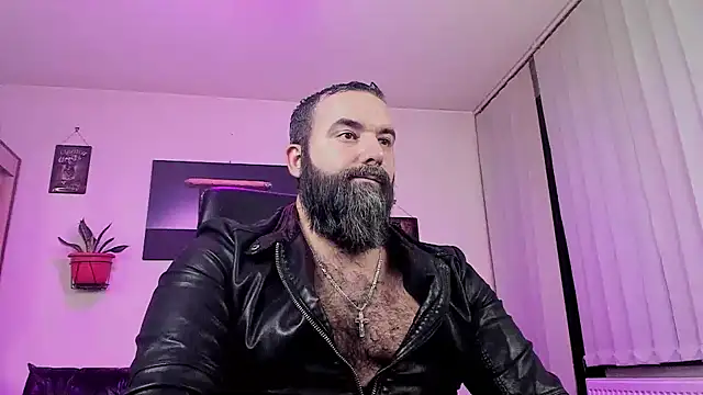 ChristophJules online show from 12.18.24