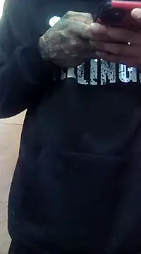 Snapshot of Prettyboiflaco chatting on 01.01.25 Prettyboiflaco online show from 01.01.25