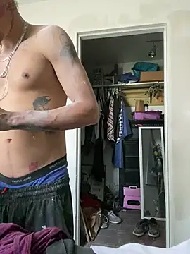 Snapshot of Prettyboiflaco chatting on 02.03.25 Prettyboiflaco online show from 02.03.25