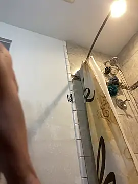 Snapshot of Prettyboiflaco chatting on 02.05.25 Prettyboiflaco online show from 02.05.25